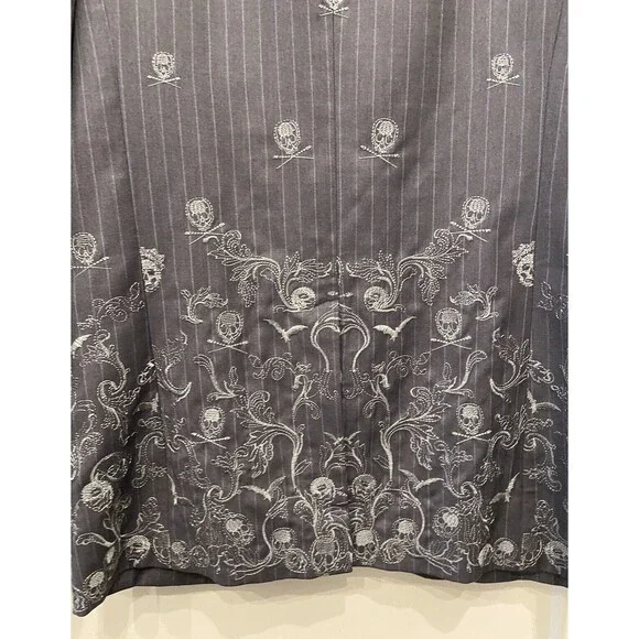 Marc Ecko Cut and sew Gothic Skulls embroidered punk coat patch jacket MOD steam